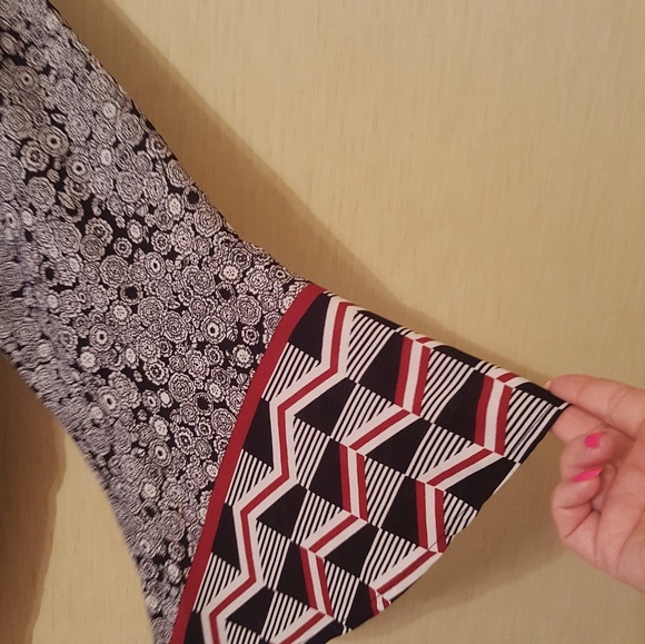 Top - Picture 2 of 3